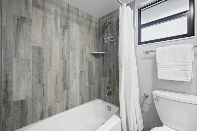 Building Photo - 11863 Wimbledon Cir