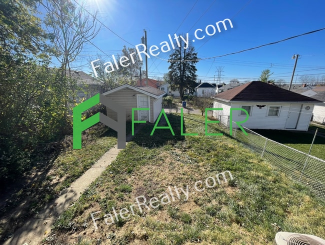 Building Photo - Spacious 2-bedroom Home w/ Detached Garage