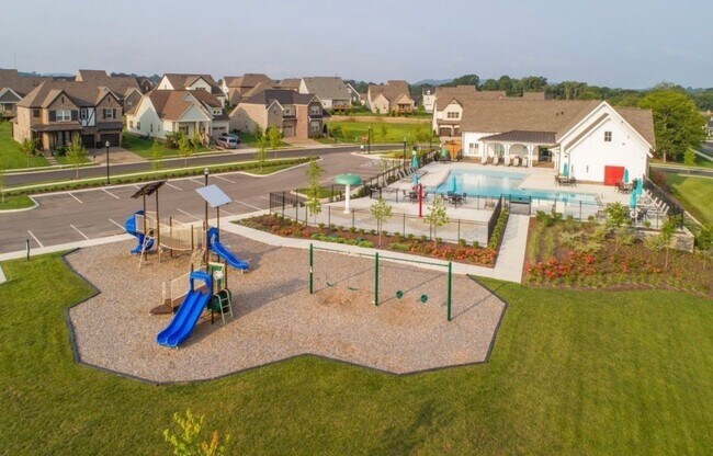 Building Photo - 9131 Headwaters Dr