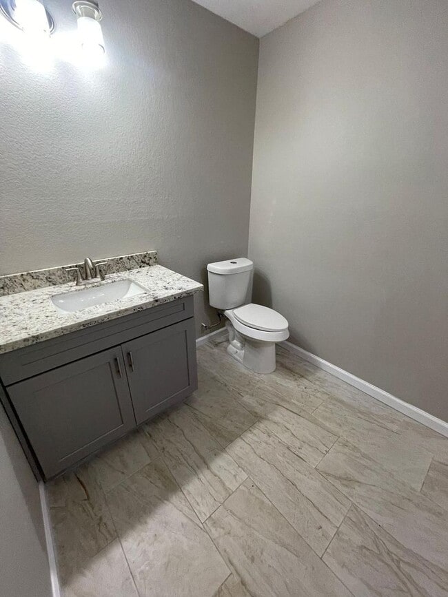 Building Photo - 5785 Mel Sha Ln