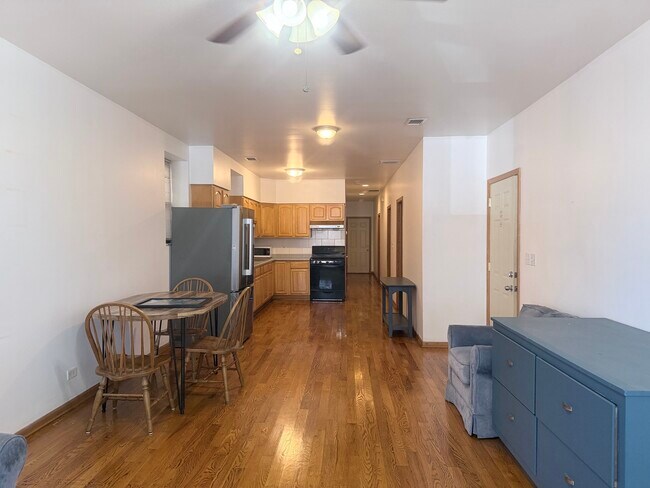 Building Photo - 2738 S Princeton Ave