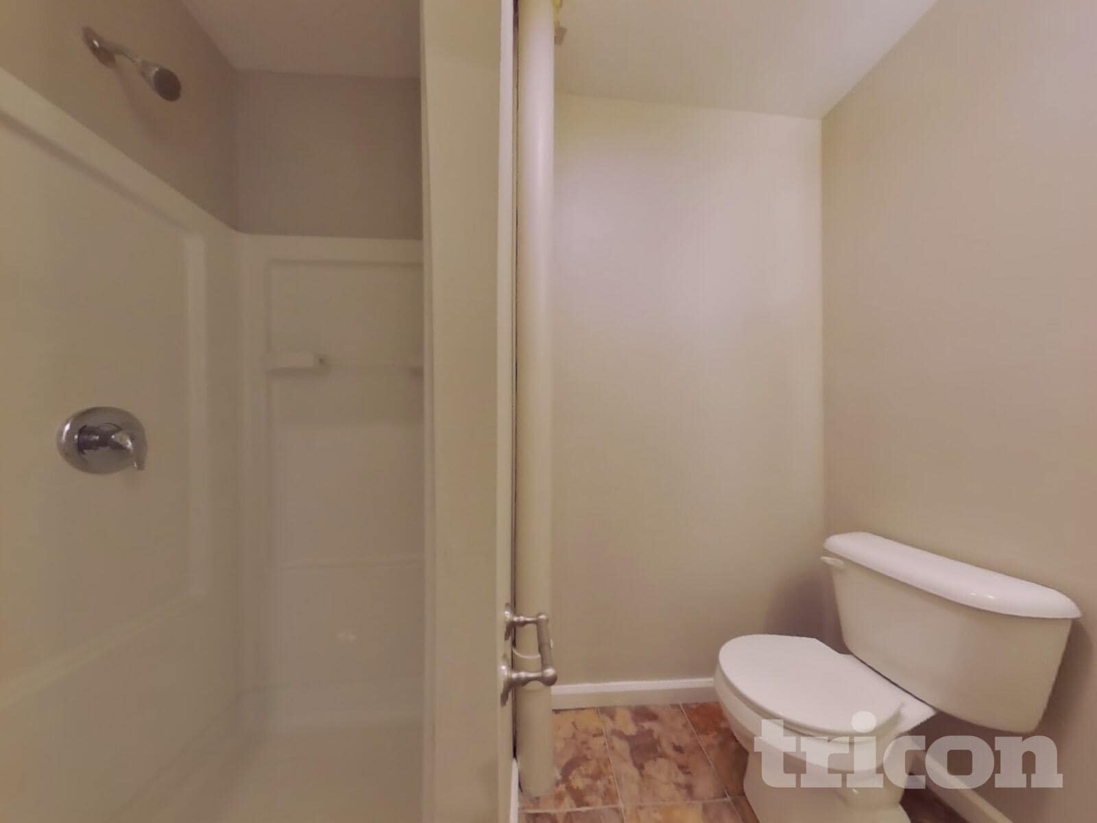 Building Photo - 891 Old Farm Walk