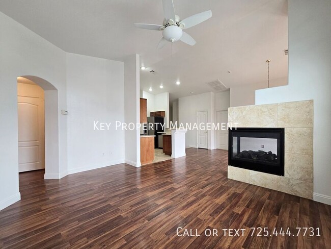 Building Photo - HIGHLY UPGRADED 2 BEDROOM 2 BATH TOWNHOME