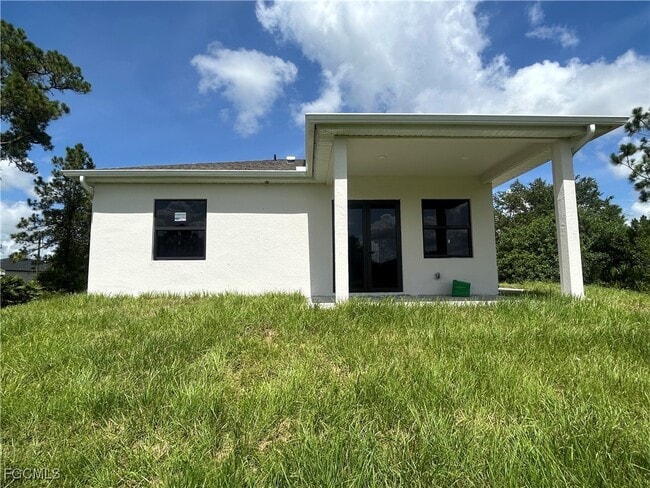 Building Photo - 5005 Gramercy Rd