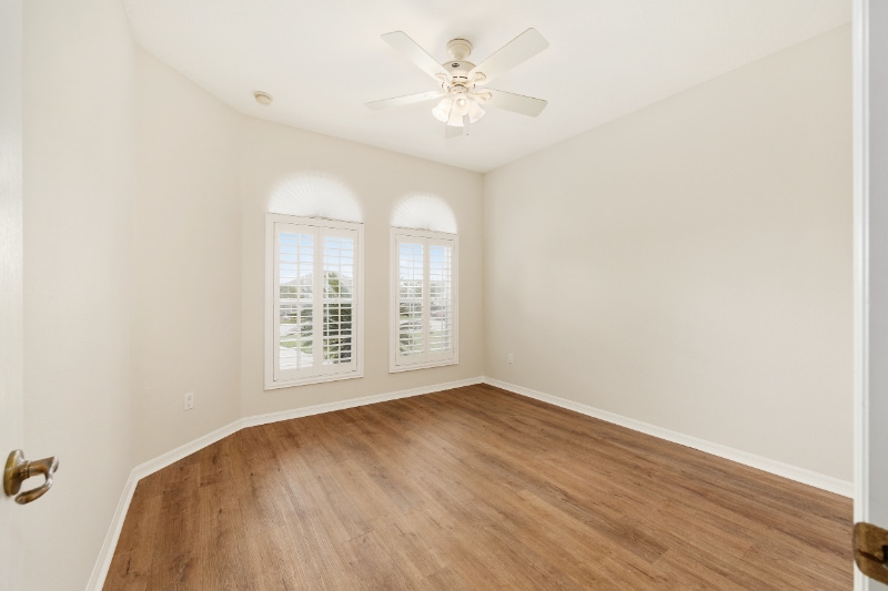 Building Photo - 6510 SW 50th Ct