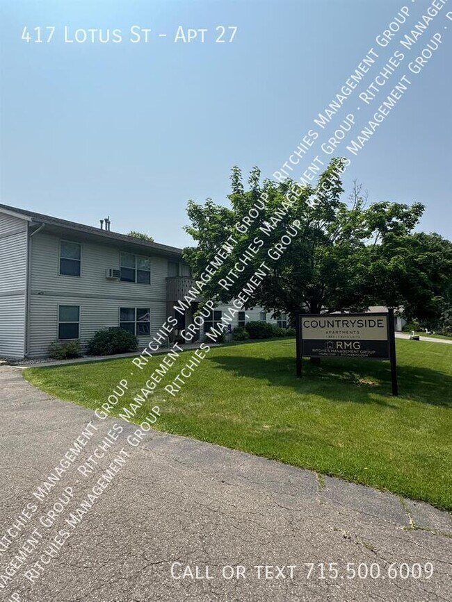 Building Photo - 417 Lotus St