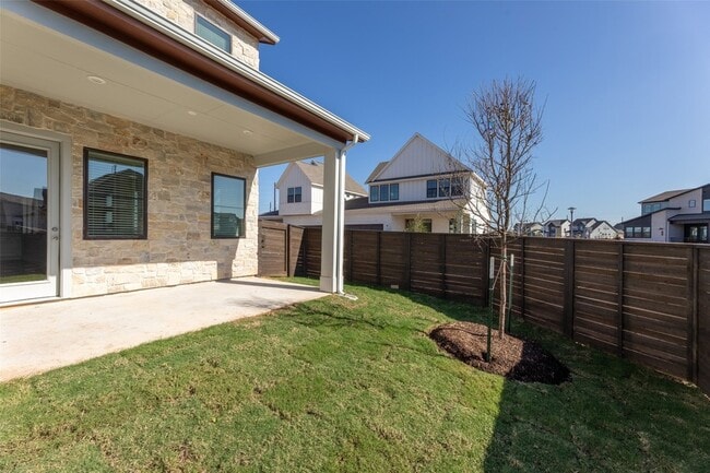 Building Photo - 3335 Verdant Ln