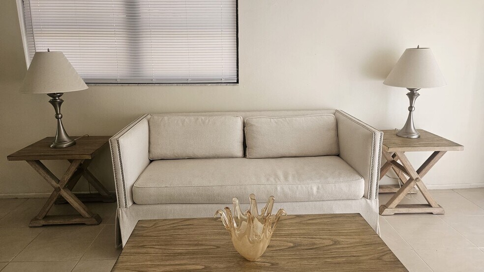 Building Photo - 7209 Cloister Dr