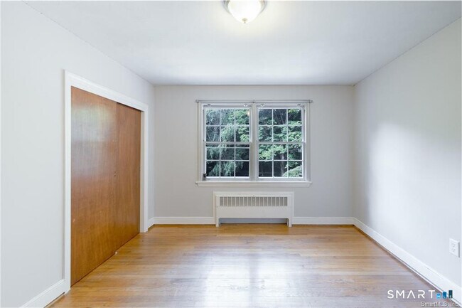 Building Photo - 37 Old Wheeler Ln