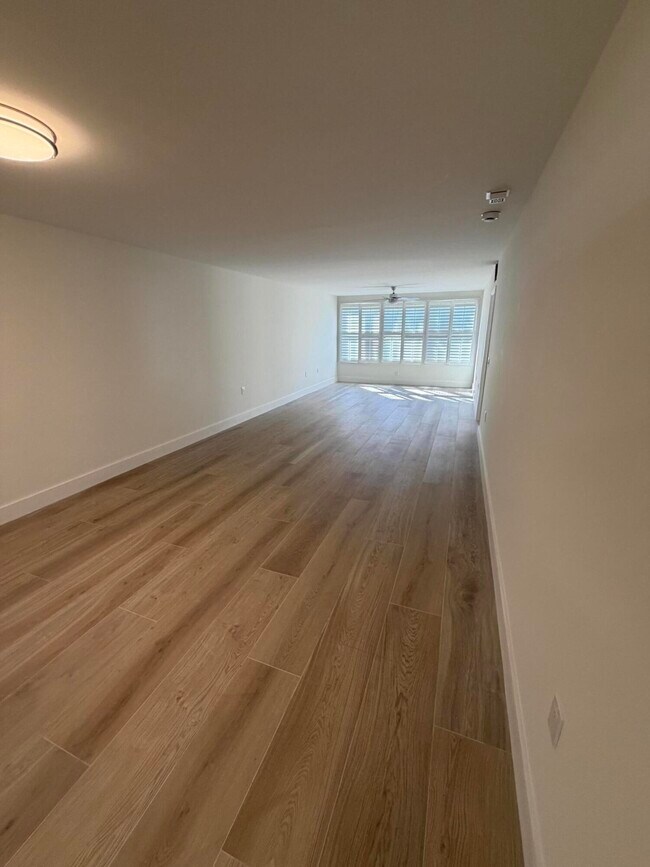 Building Photo - 3511 Village Blvd