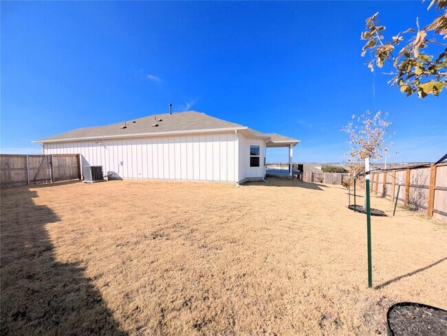 Building Photo - 5524 Sacra Cv