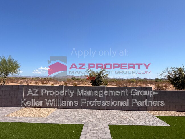 Building Photo - 16888 W Fetlock Trl