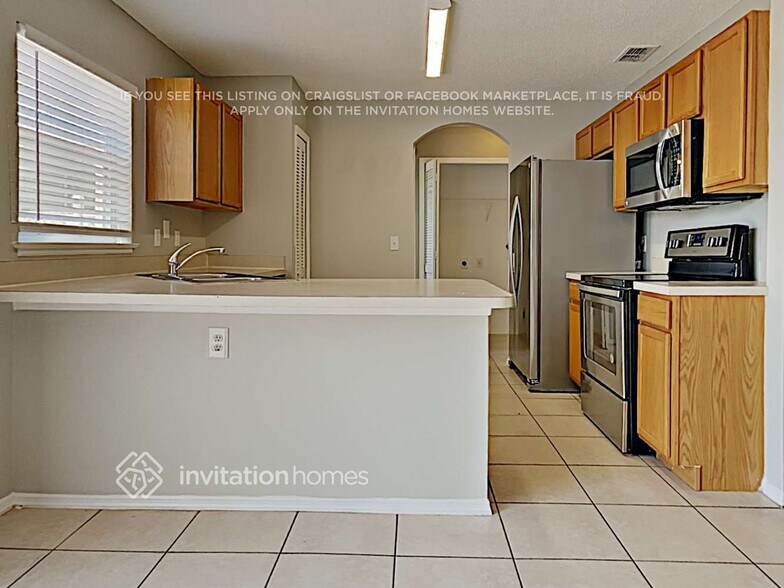 Building Photo - 1444 Carey Glen Cir