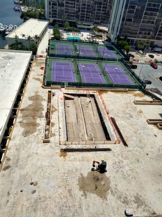 Building Photo - 1865 Brickell Ave