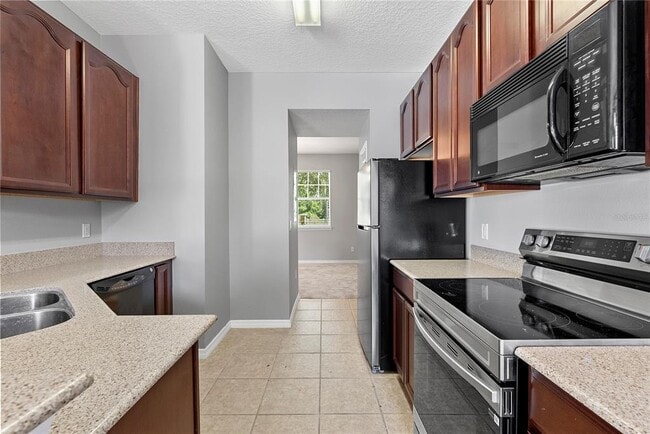 Building Photo - 12335 Cruxbury Dr