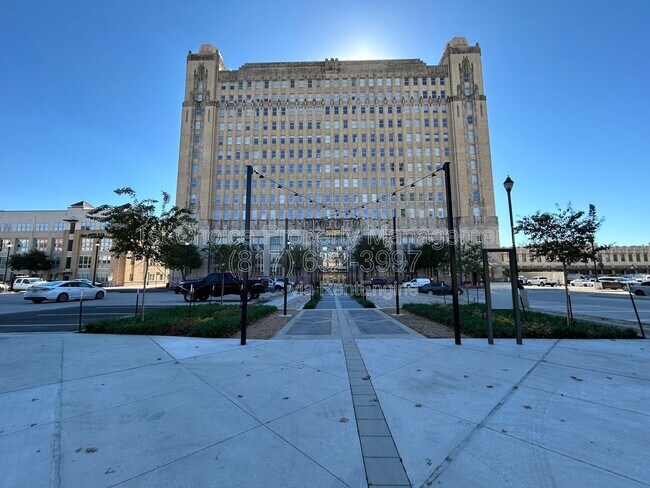 Building Photo - 221 W Lancaster Ave