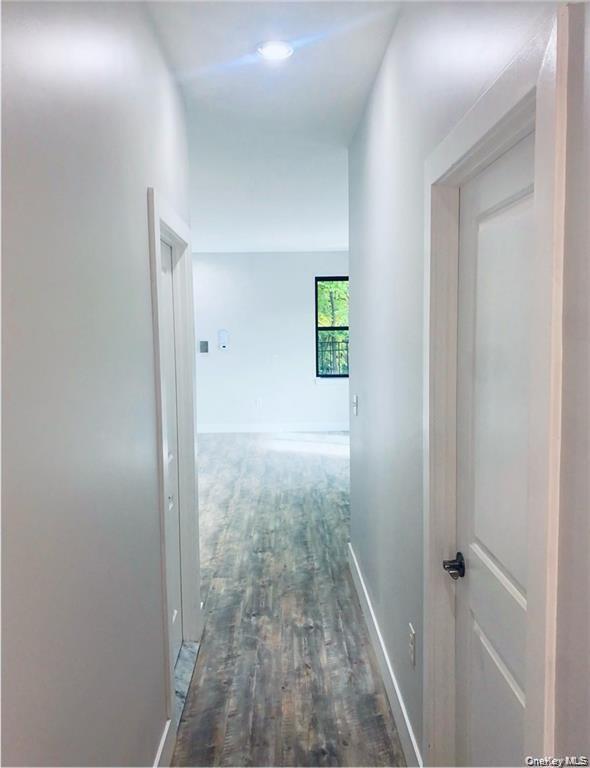 Building Photo - 25 W Hartsdale Ave