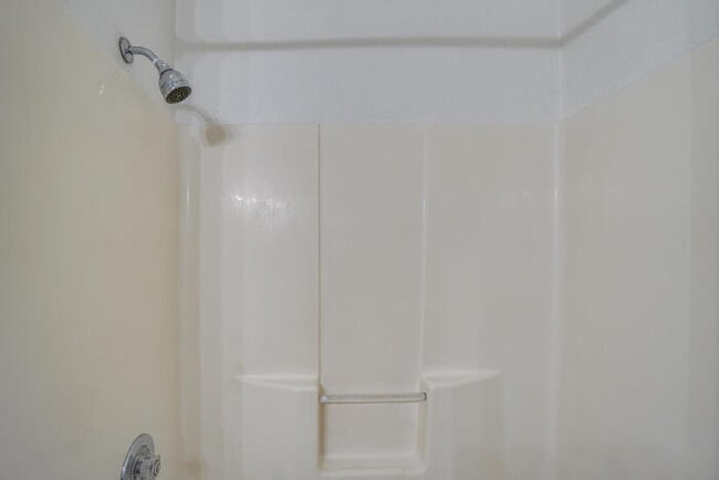 Building Photo - COUNTRY LIVING JUST OUTSIDE Of washougal