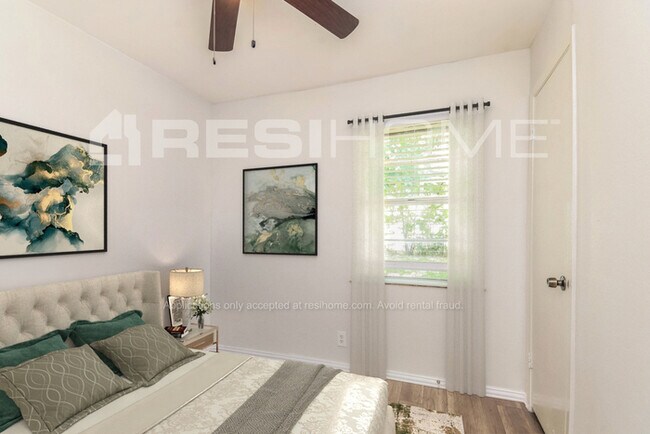 Building Photo - 4307 Linda Ln