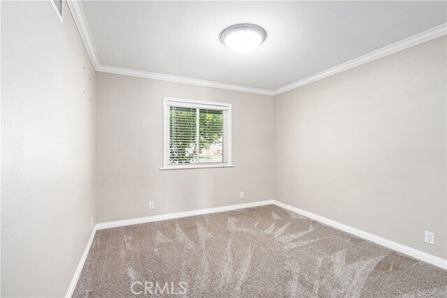 Building Photo - 1046 Dysart Dr