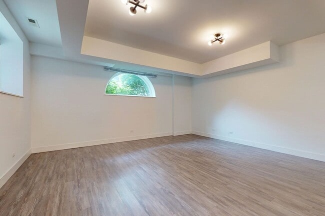 Floorplan - 5474-5480 S. Hyde Park Boulevard