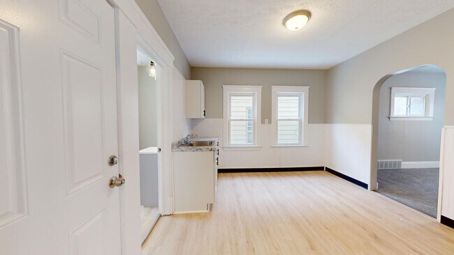 Building Photo - 3465 W.56th