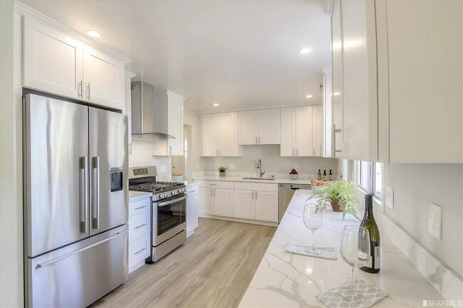 Building Photo - 504 Arguello Blvd