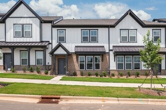 Building Photo - Brand-New 3 Bedroom Townhome in Desirable Indian Trail – Available for Immediate Move-In!