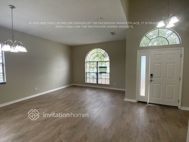 Building Photo - 2700 Port Ct