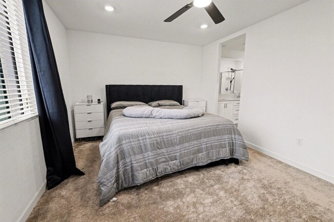 Building Photo - 2313 Acara Cir