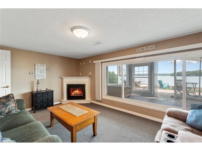 Building Photo - 26755 Fremont Dr