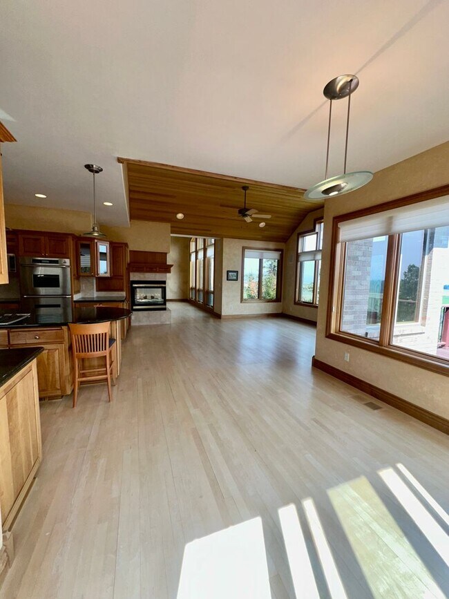 Building Photo - 11707 Kestrel Rd