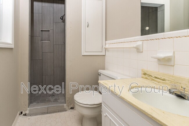 Building Photo - 5334 Wythe Cove