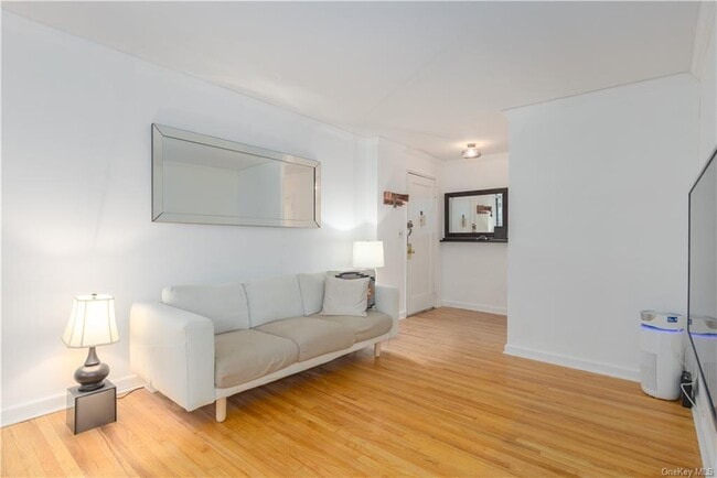 Building Photo - 781 Palmer Rd