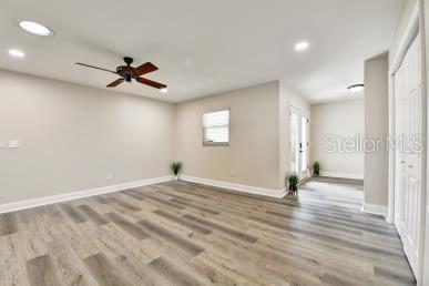 Building Photo - 8403 Lopez Dr