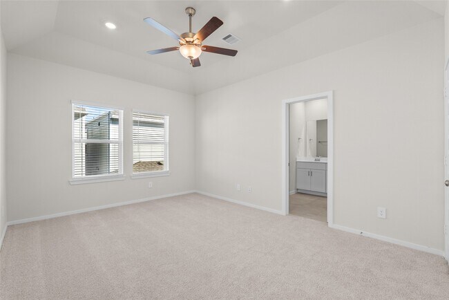 Building Photo - 700 Sand Dollar Dr