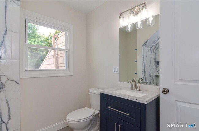 Building Photo - 453 Central Ave