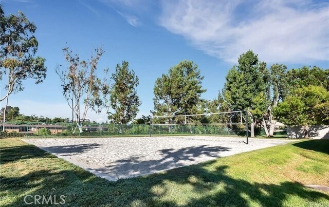 Building Photo - 341 Stanford Ct