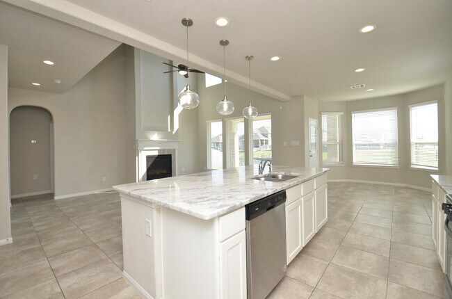 Building Photo - 3502 Gannan Lake Ct