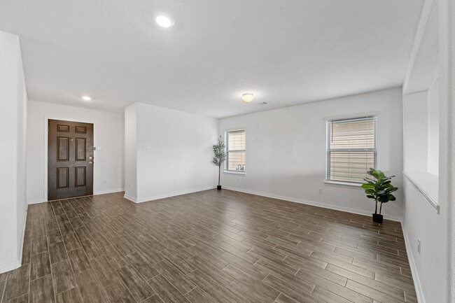 Building Photo - 4918 Harrow Ranch Ct