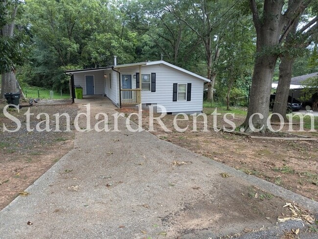 Primary Photo - 263 Rocking Hill Dr SW