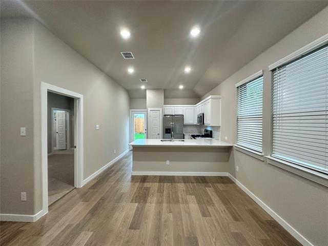 Building Photo - 514 Travine Dr