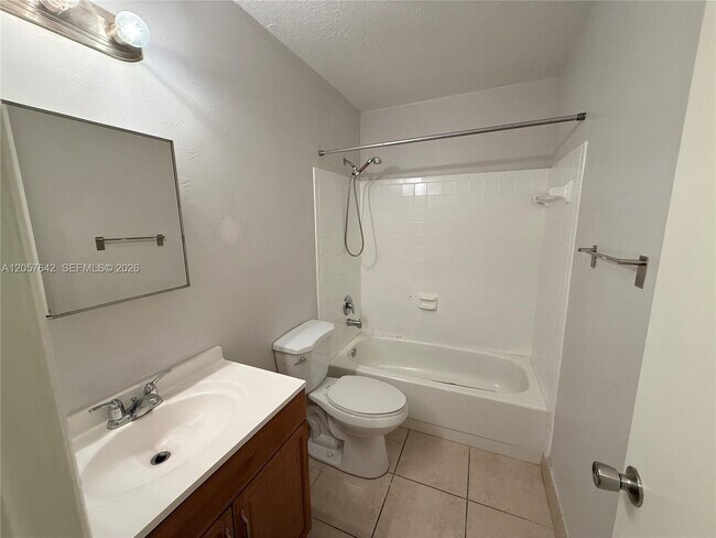 Building Photo - 10835 NW 45th St