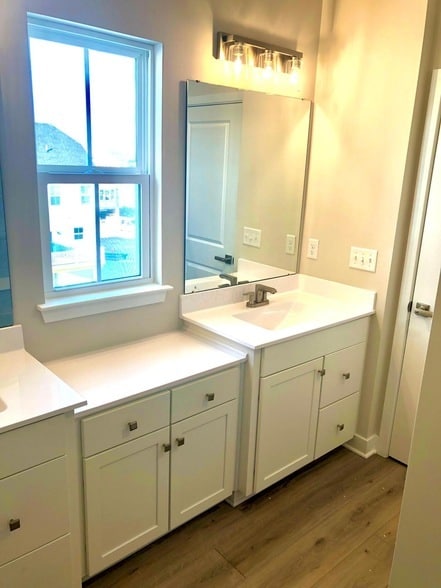 Building Photo - 201 Via Veneto