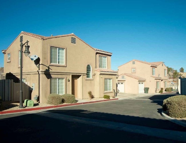 Seneca Village Victorville, CA Apartment Finder