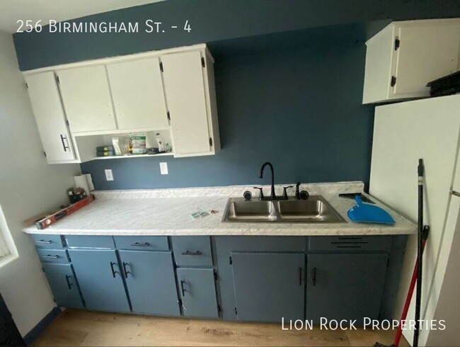 Building Photo - Modern & Cozy Living for $1,099/month!