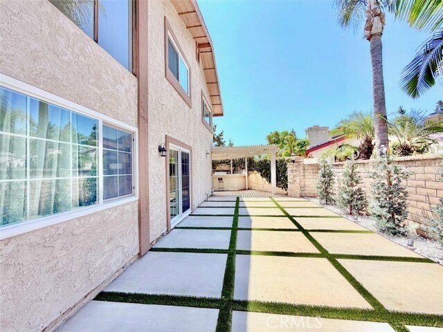 Building Photo - 2134 N Pami Cir