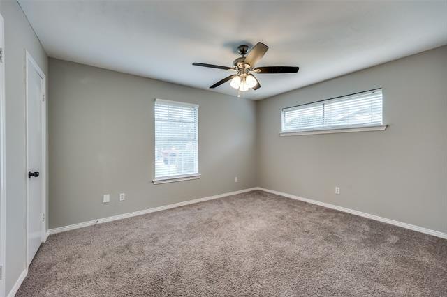 Building Photo - 2512 Peppertree Pl