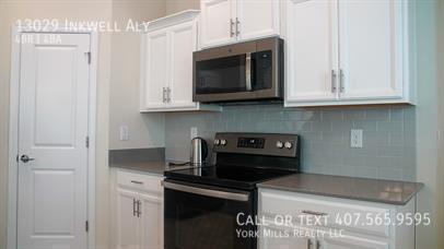 Building Photo - 13029 Inkwell Alley