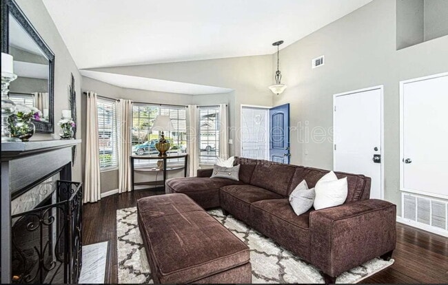 Building Photo - 217 Foulkstone Way